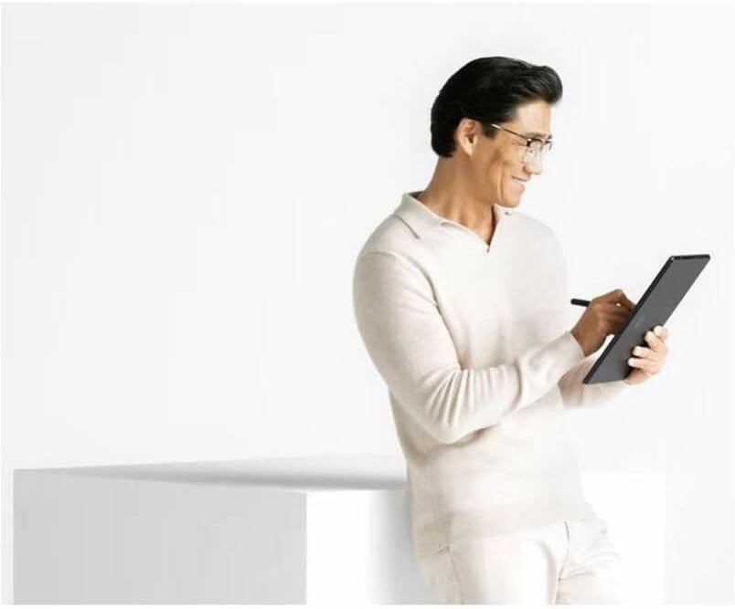 Microsoft XHM-00002 Surface Pro 10 - 13" Tablet, 16GB, 256GB SSD