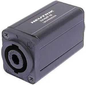 Neutrik NE289 Speakon to Male XLR Adapter