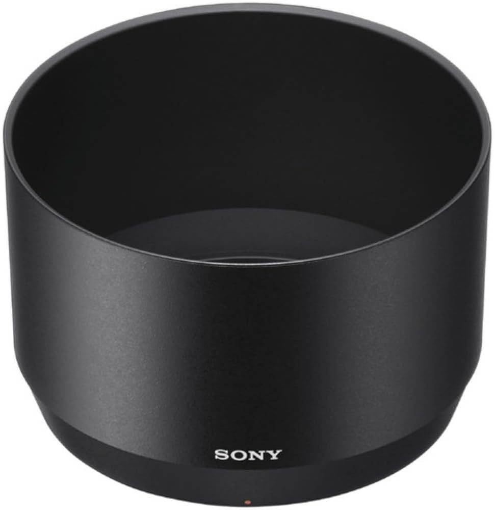 Sony FE 70-300mm f/4.5-5.6 G OSS Lens Bundle