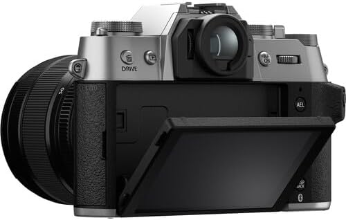 Fujifilm X-T50 15-45mm Mirrorless Camera Bundle