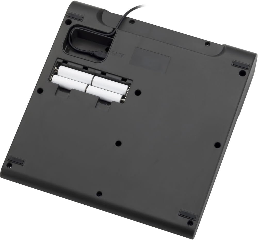 Zoom LiveTrak L-8 Portable Mixer & Podcast Bundle