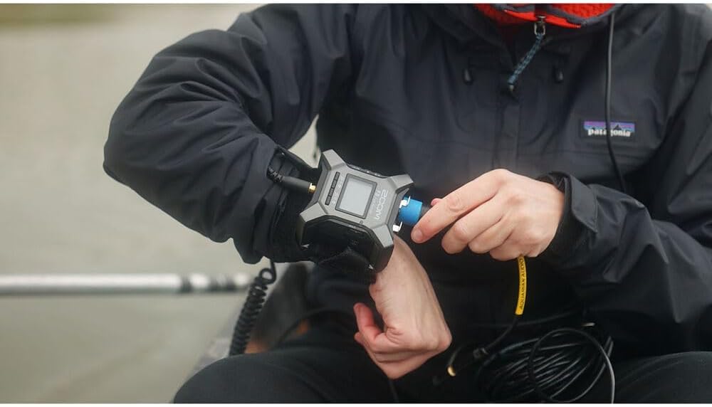 Zoom F3 Professional Field Recorder - 32-Bit Float, 2 XLR, Bundle