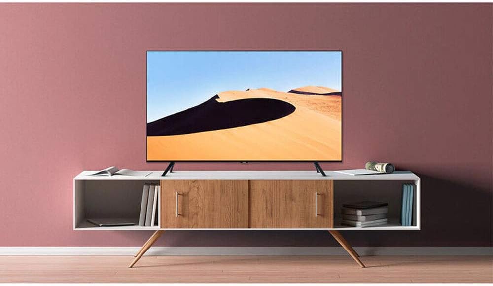 Samsung E10SAMUN82TU6950 82" 4K UHD Smart TV Bundle