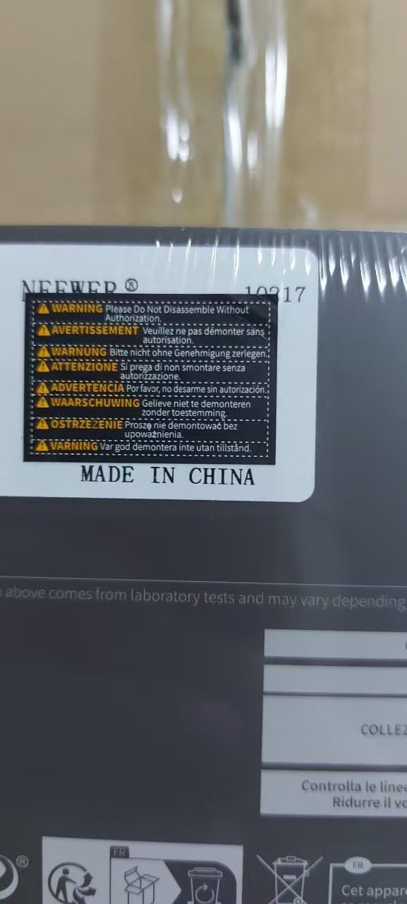 Neewer KM18 Wireless Lavalier Microphone System USB C