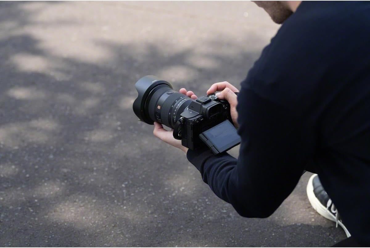 Sony ILCE7RM5/B Alpha 7R V Full-Frame Camera