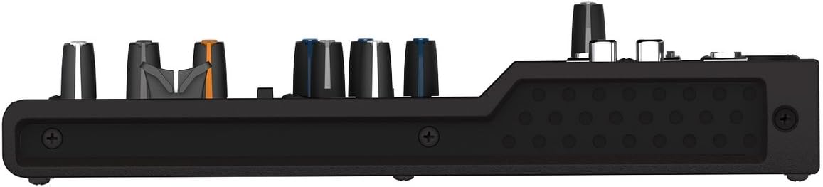 Mackie Mix12FX 12-Channel Compact Effects Mixer