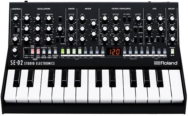 Roland SE-02 Boutique Analog Synthesizer Designer Series