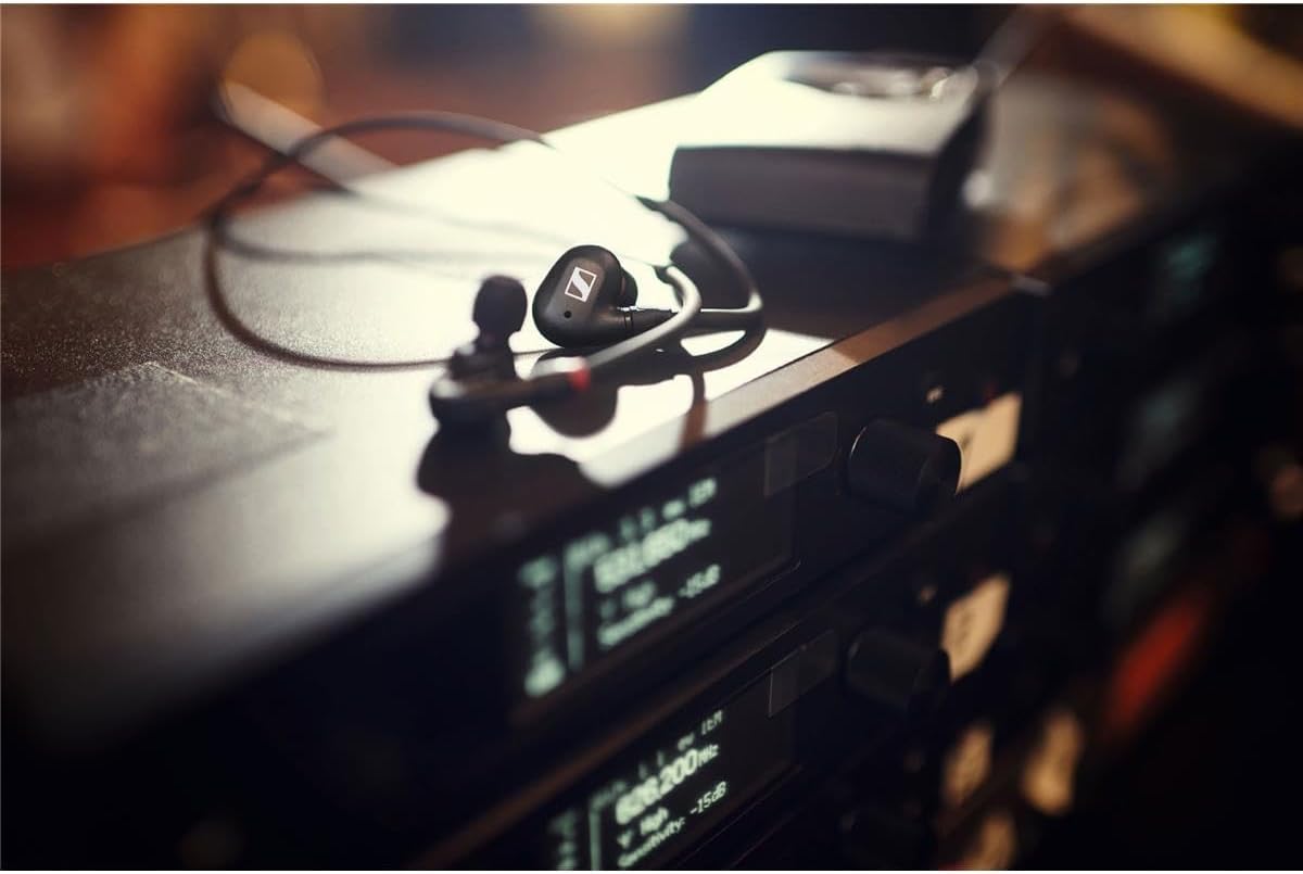 Sennheiser 100 PRO In-Ear Monitor Black Wired