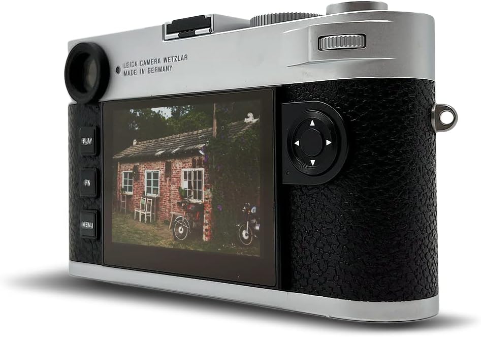 Leica 20 M11 Digital Rangefinder Camera - Silver Bundle