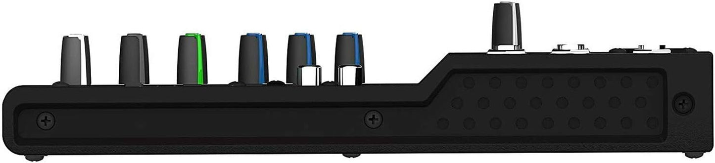 Mackie MIX8+XLR(2) 8-Channel Mixer with XLR Cables Bundle