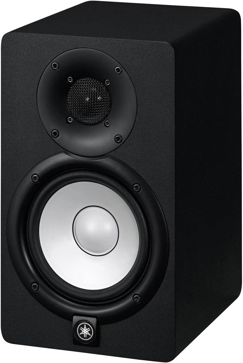 Yamaha HS5 Studio Monitor Bundle Black 2-Way 70W