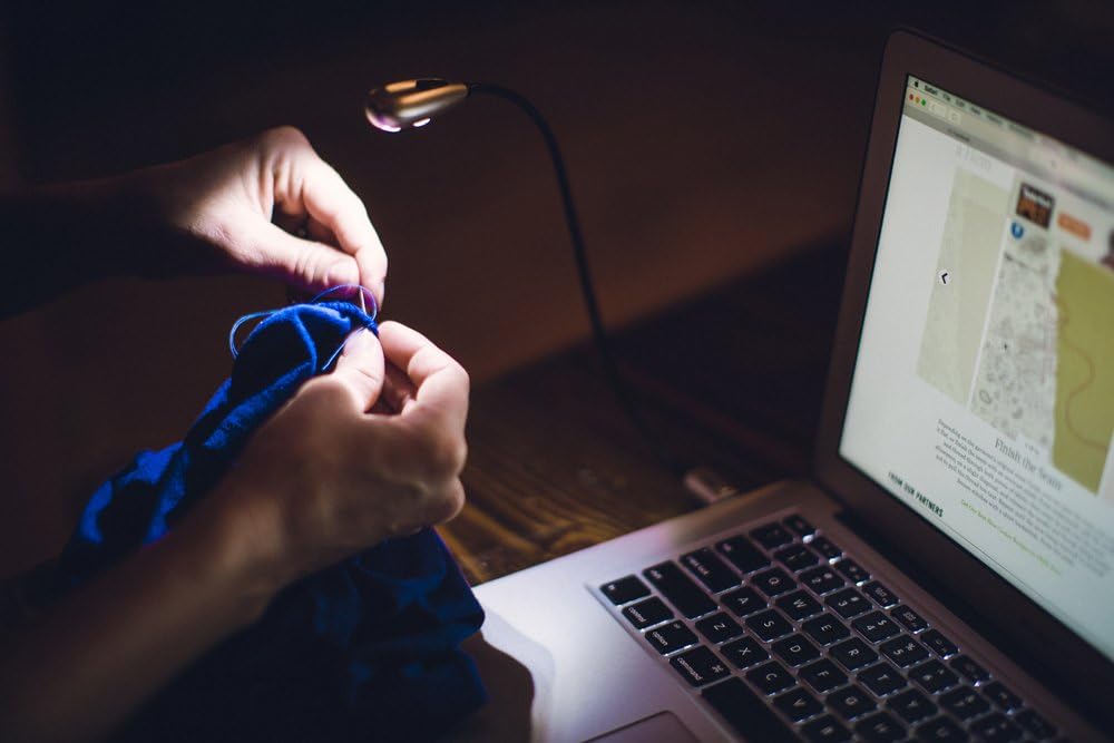 Mighty Bright 84312 2-LED USB Laptop Light, Silver