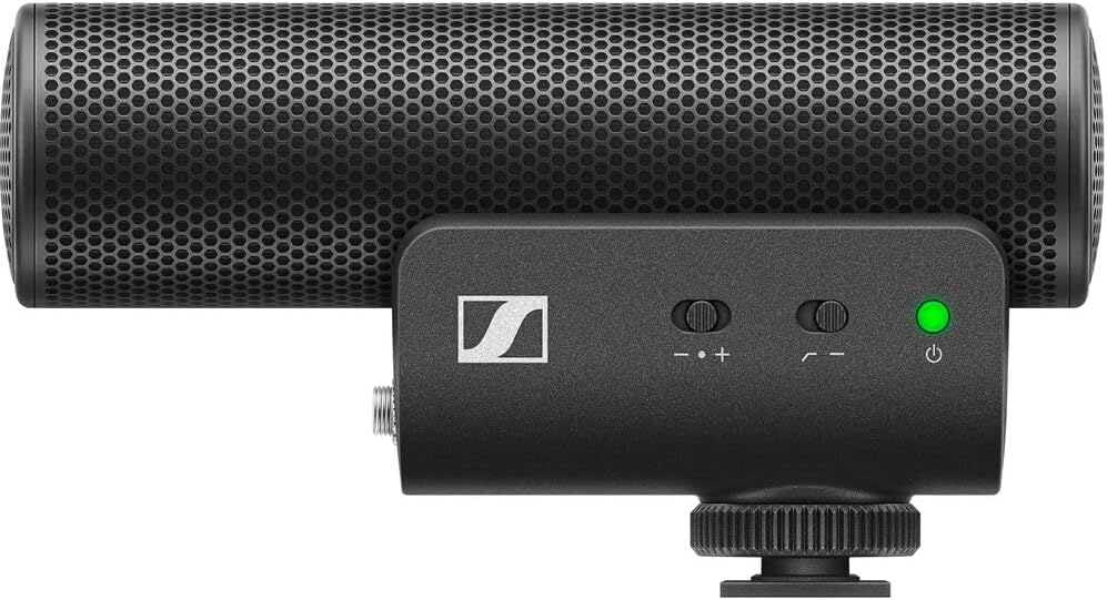 Sennheiser MKE 400 2nd Gen Shotgun Microphone Bundle
