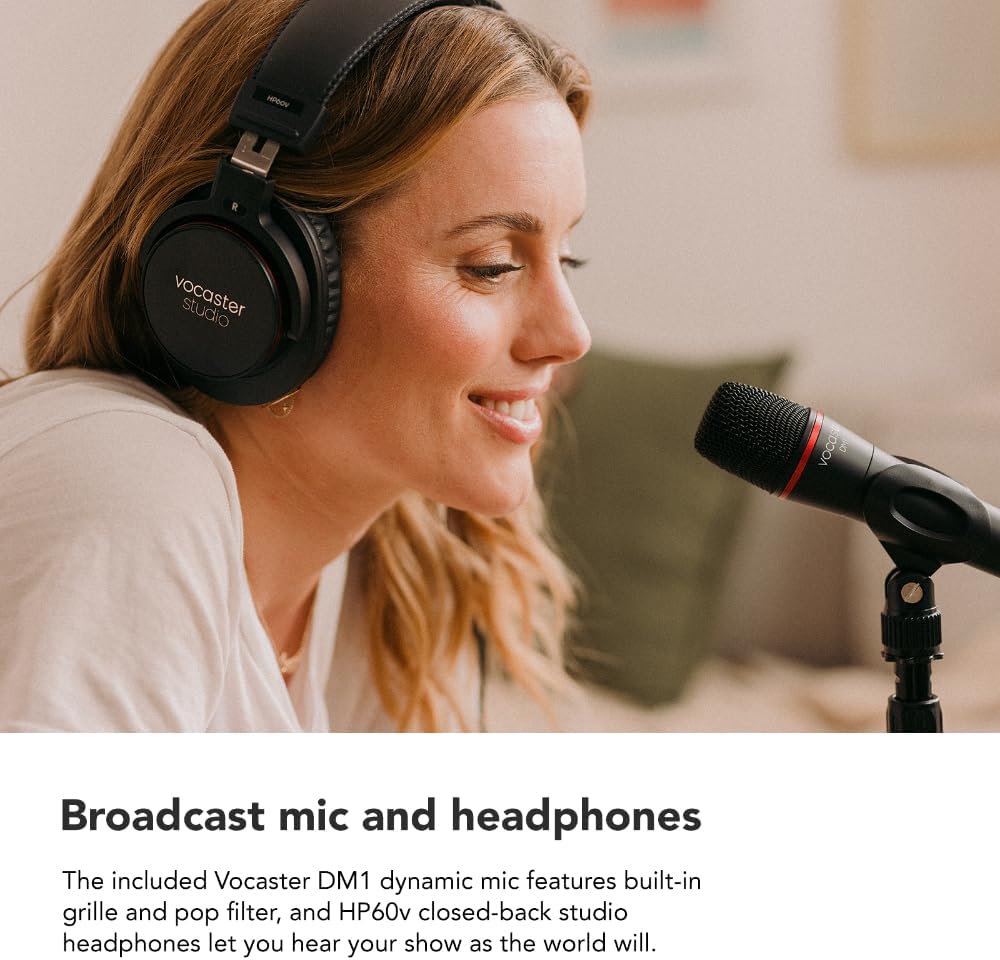 Focusrite AMS-VOCASTER-ONE-STUDIO Solo Podcast Interface Studio Bundle