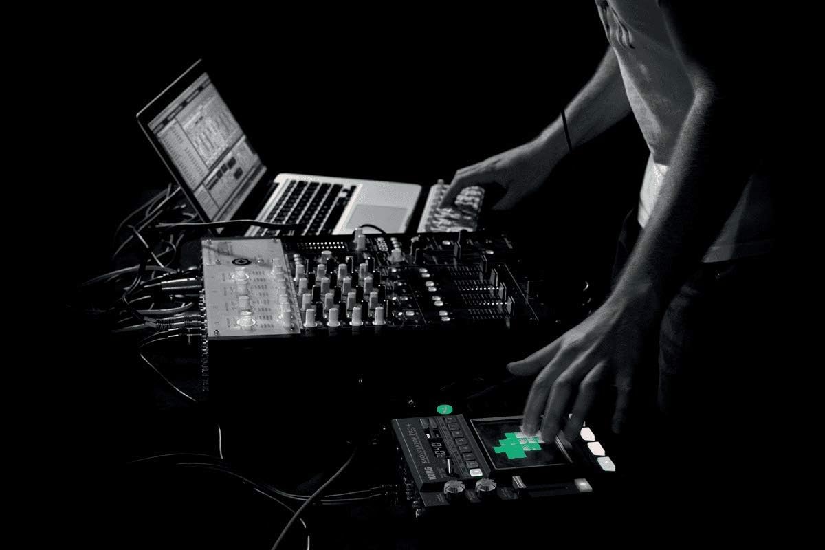 Korg KOPROPLUS Kaossilator Pro+ Dynamic Phrase Synthesizer