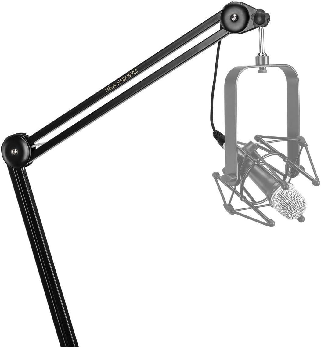 Zoom PodTrak P4 Podcast Recorder Bundle with Microphones