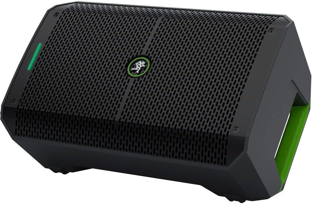 Mackie Thump Go 8" Portable Bluetooth Speaker Bundle