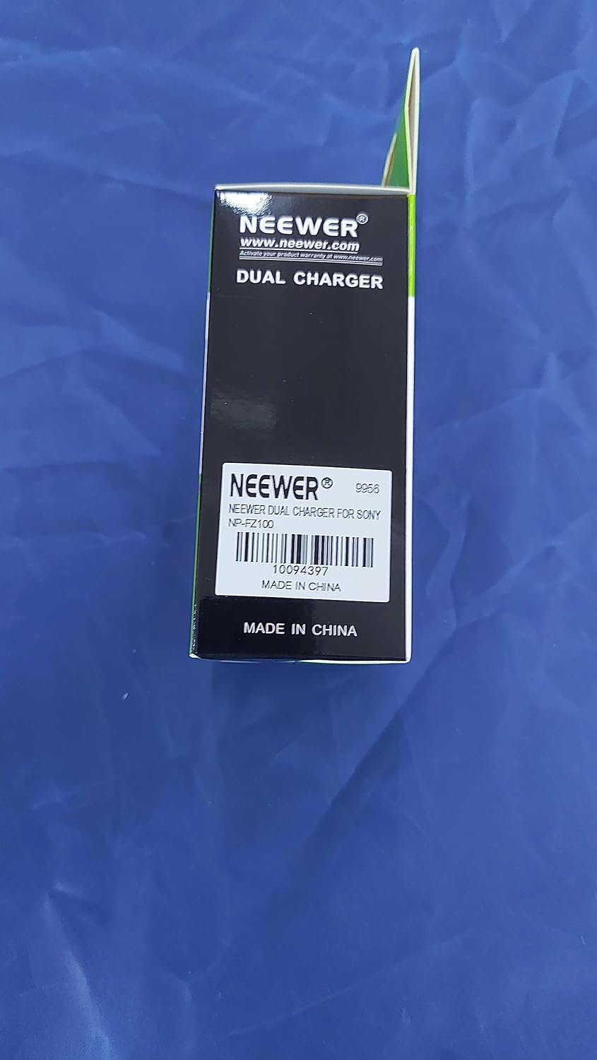 Neewer 10094397 Dual USB Charger NP-FZ100
