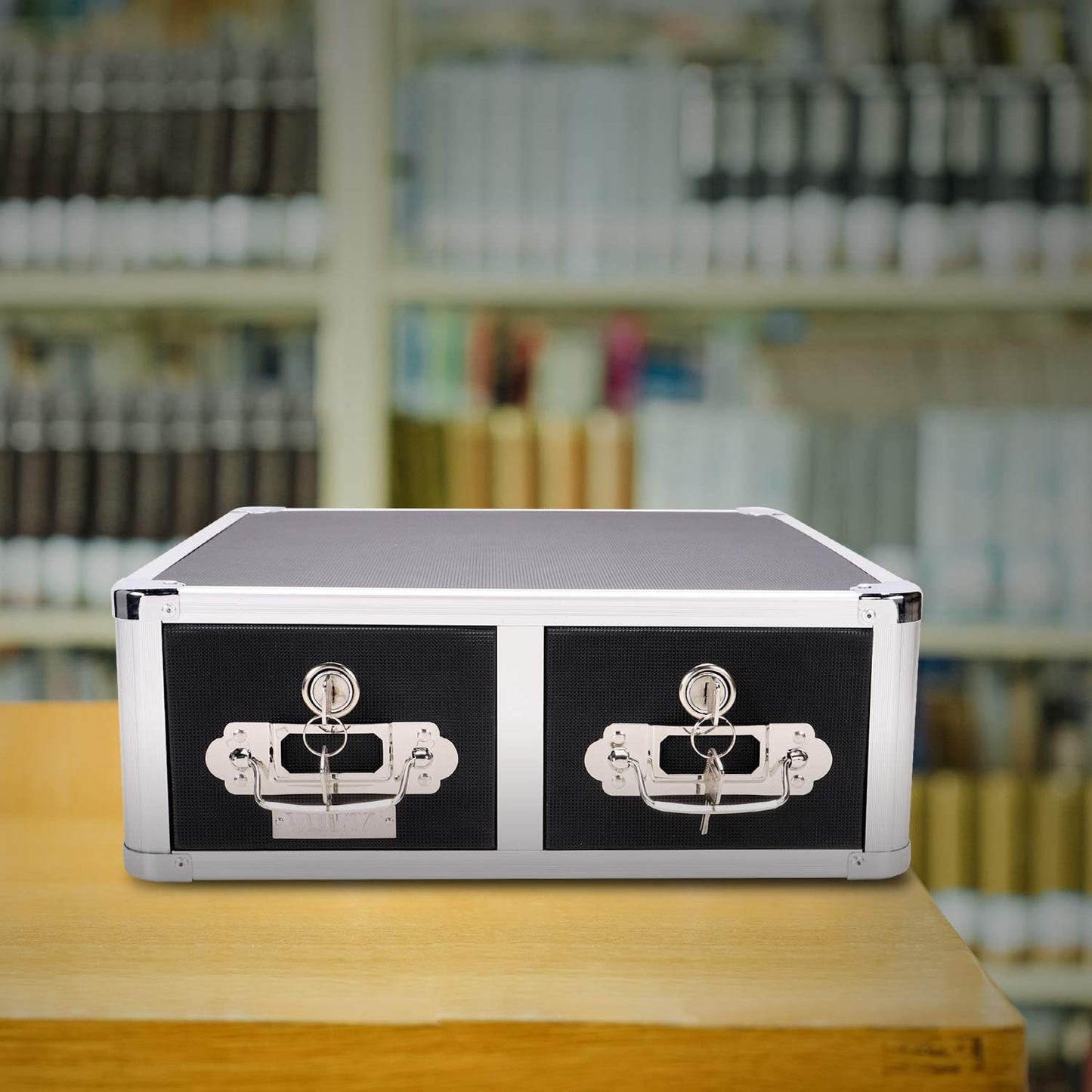 Vaultz VZ01393 Locking Index Card File Cabinet