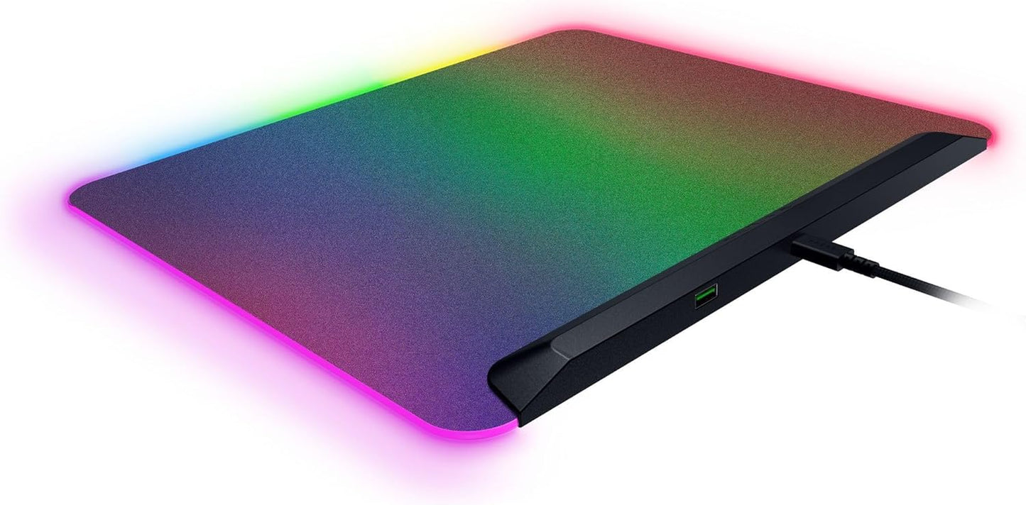 Razer RZ02-04920100-R3U1 Firefly V2 Pro RGB Mouse Mat