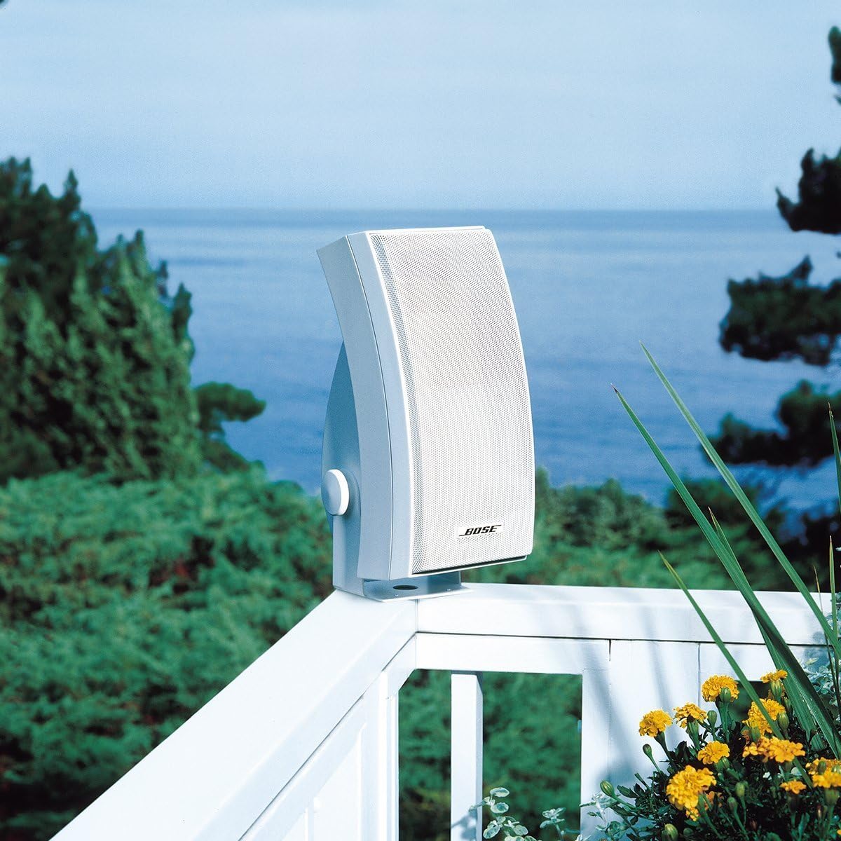 Bose 24644 251 White Premium Outdoor Speakers