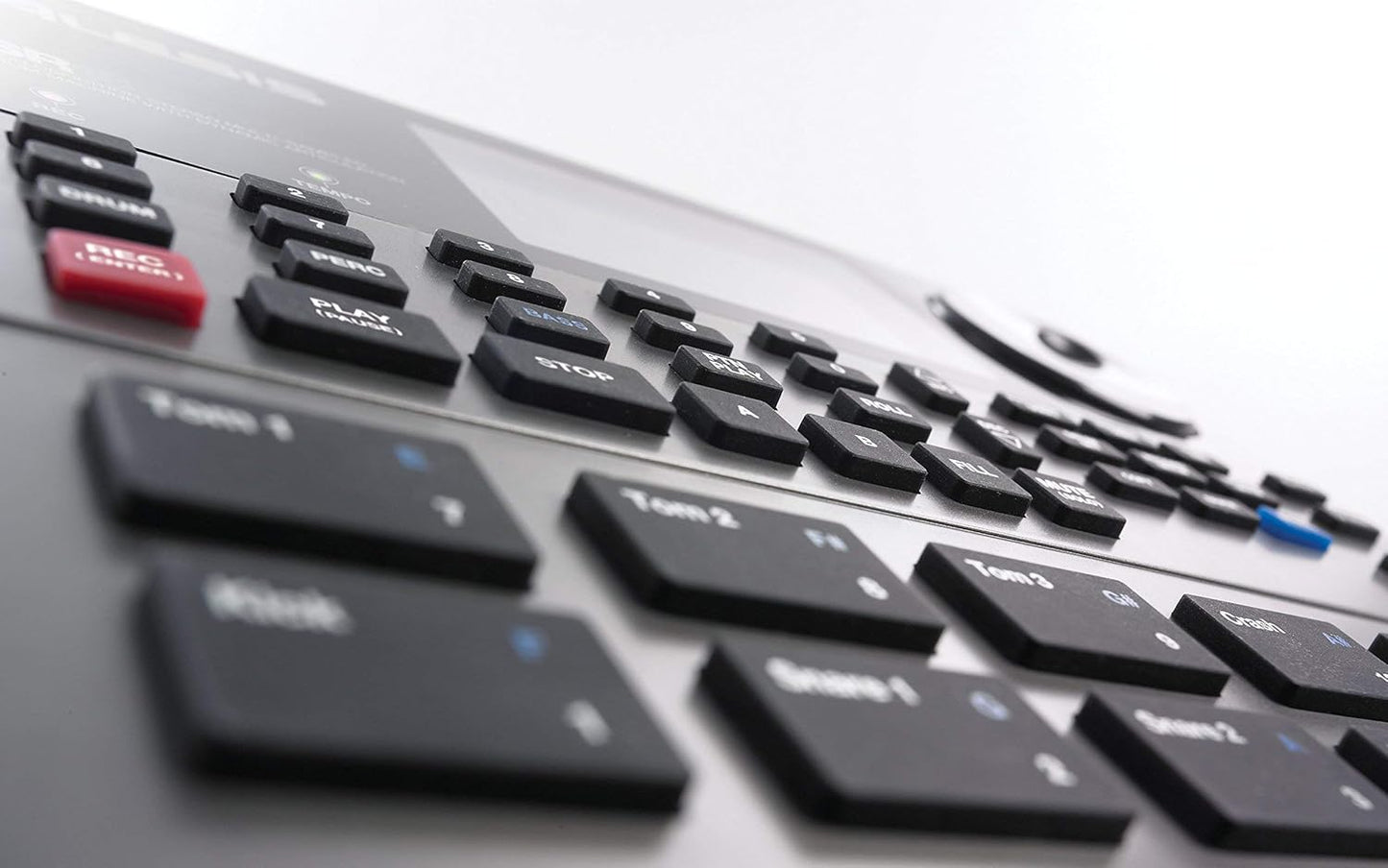 Alesis SR 18 Studio Drum Machine with Effects (Renewed)