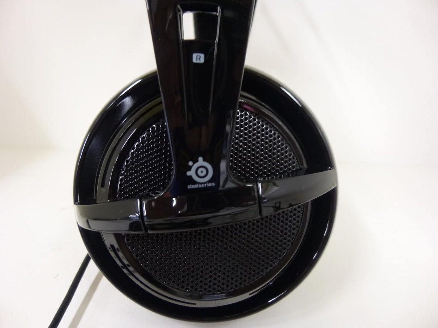 SteelSeries Siberia v2 Gaming Headset - Full-Size, Black, Comfortable