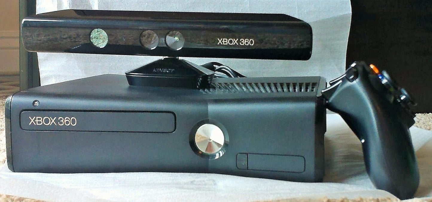 Microsoft S7G-00024 Xbox 360 S 250GB Kinect Bundle