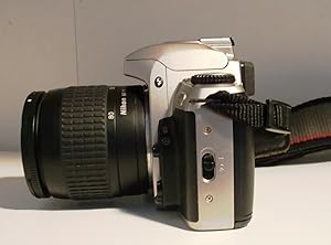 Nikon N65 35mm SLR Camera Kit 28-80mm Lens - Classic