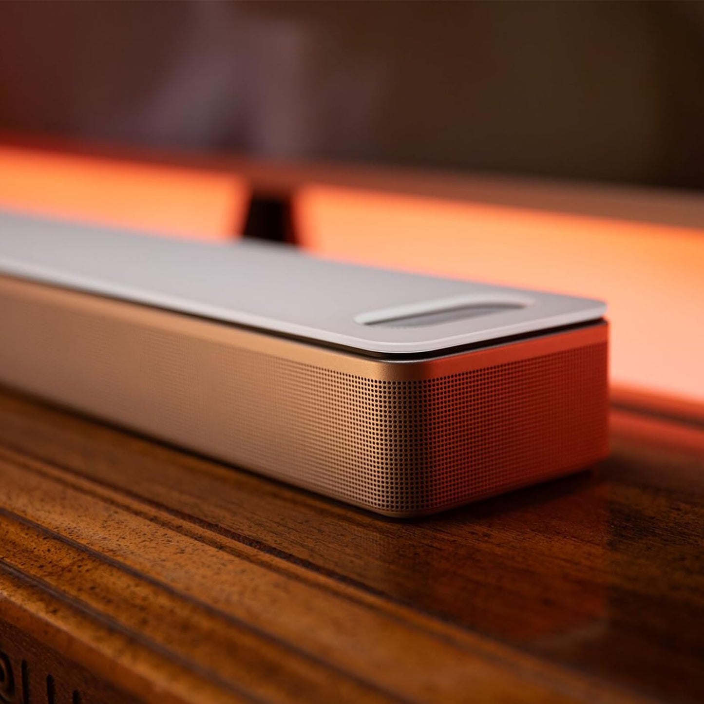 Bose 882963-1200 Smart Ultra Soundbar White Dolby Atmos Alexa