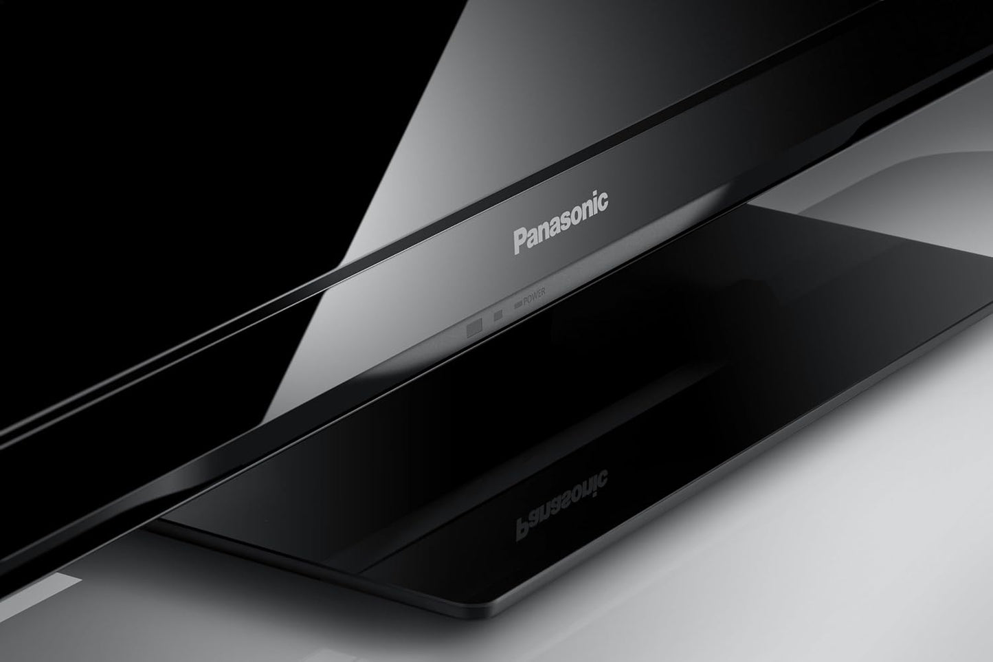 Panasonic TC-L42U30 42-Inch 1080p 120Hz LCD HDTV