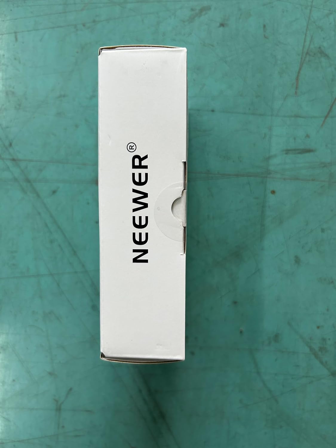 Neewer 10101014: LP-E6 Battery and Charger Set - 3-Pack