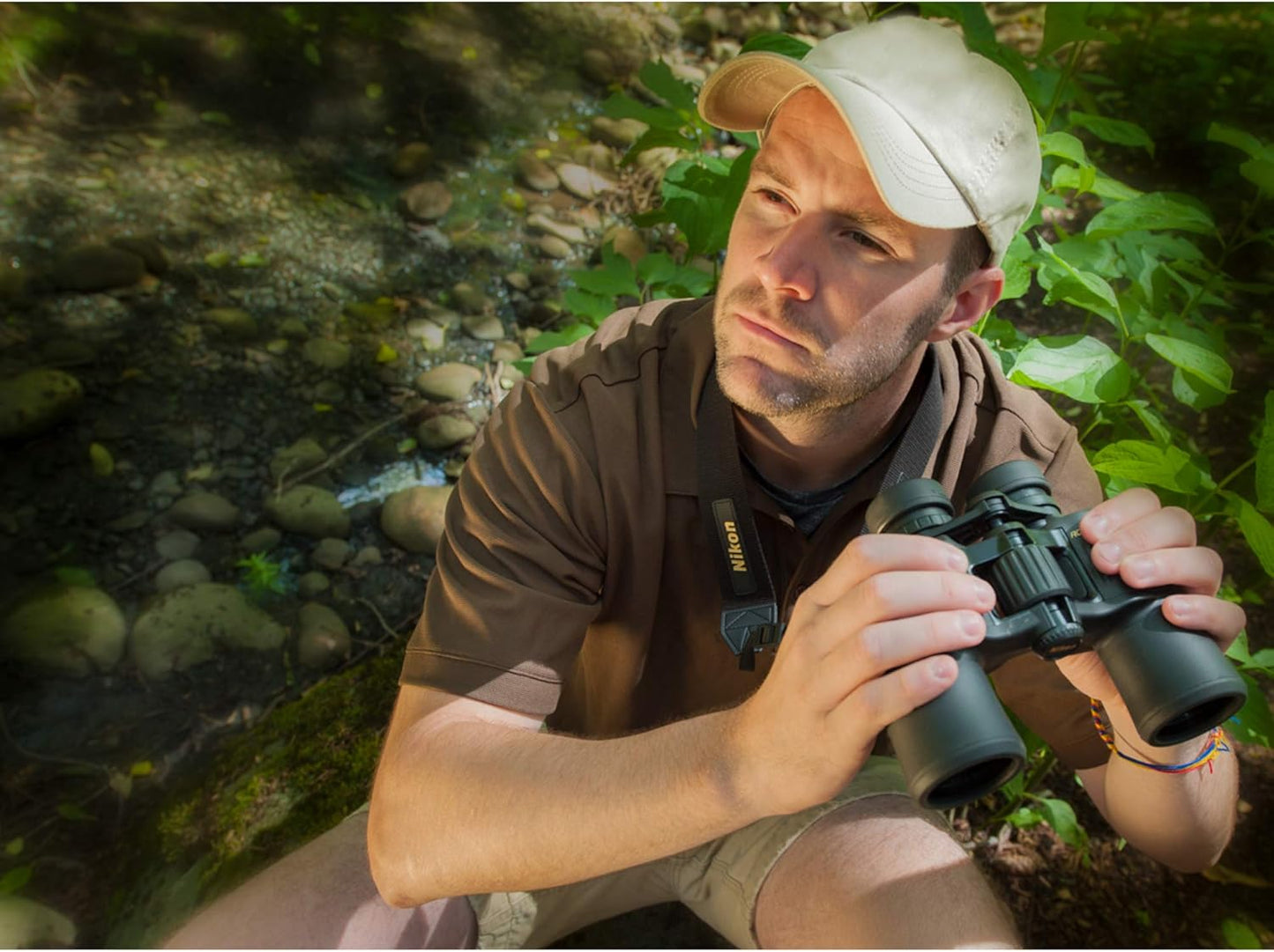 Nikon 8246 ACULON A211 10x42 Binoculars