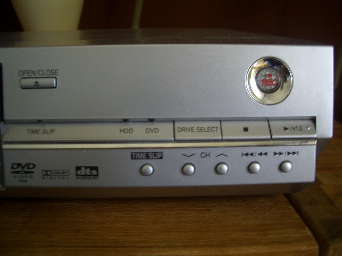 Panasonic DMR-E85HS DVD Recorder/Player w/ 120GB HDD