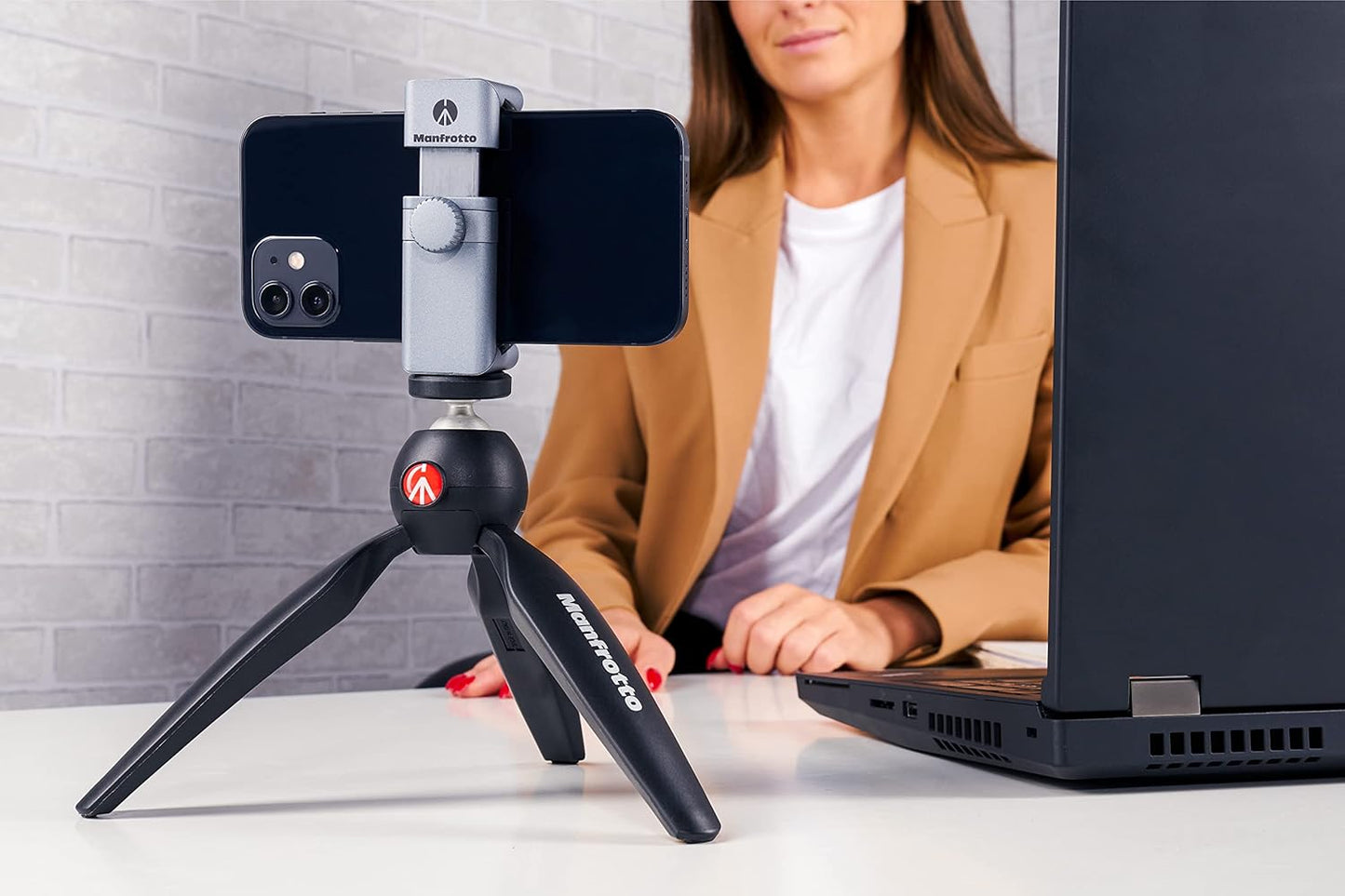 Manfrotto MTPIXIMII-B PIXI Mini Tripod Camera Handgrip