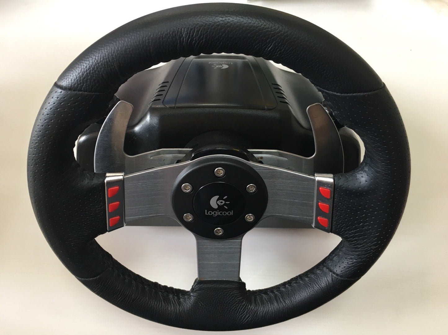 Logitech LPRC-13500 G27 Racing Wheel PS3