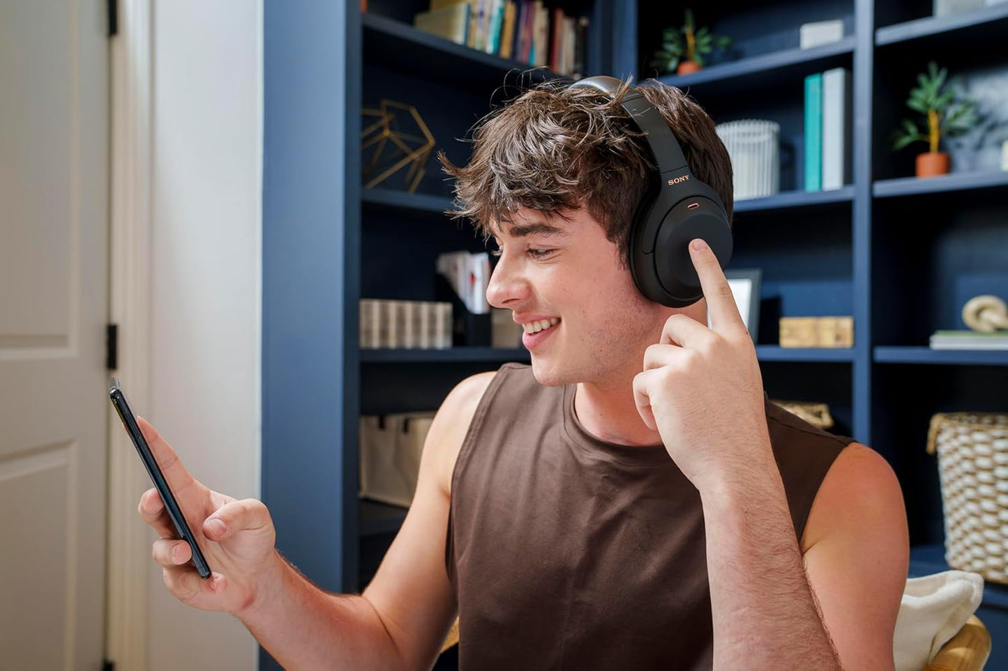 Sony WH1000XM4/B Noise Canceling Wireless Headphones Black