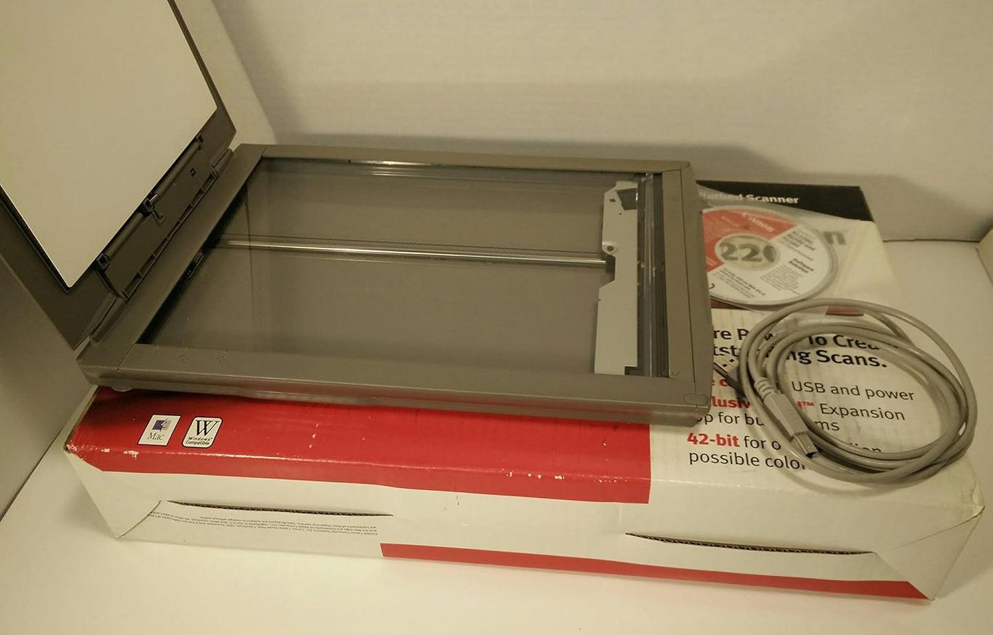 Canon CanoScan N1220U USB Portable Flatbed Scanner