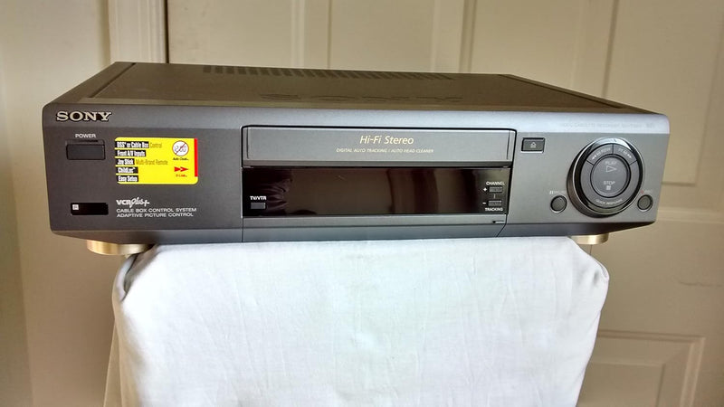 Sony SLV-776HF VCR 4-Head Hi-Fi Stereo VHS Player — main product image
