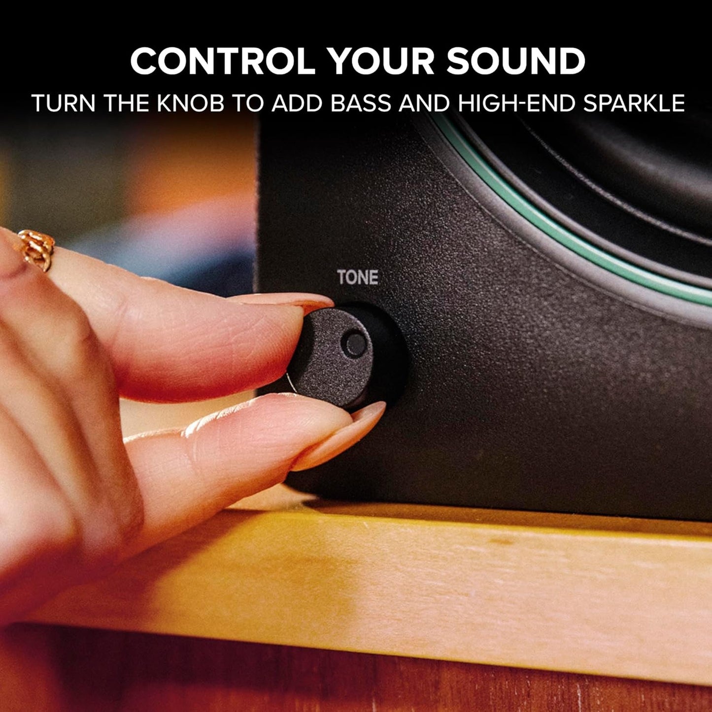 Mackie 2056263-00 CR5.25BT 5.25-inch Bluetooth Studio Monitors