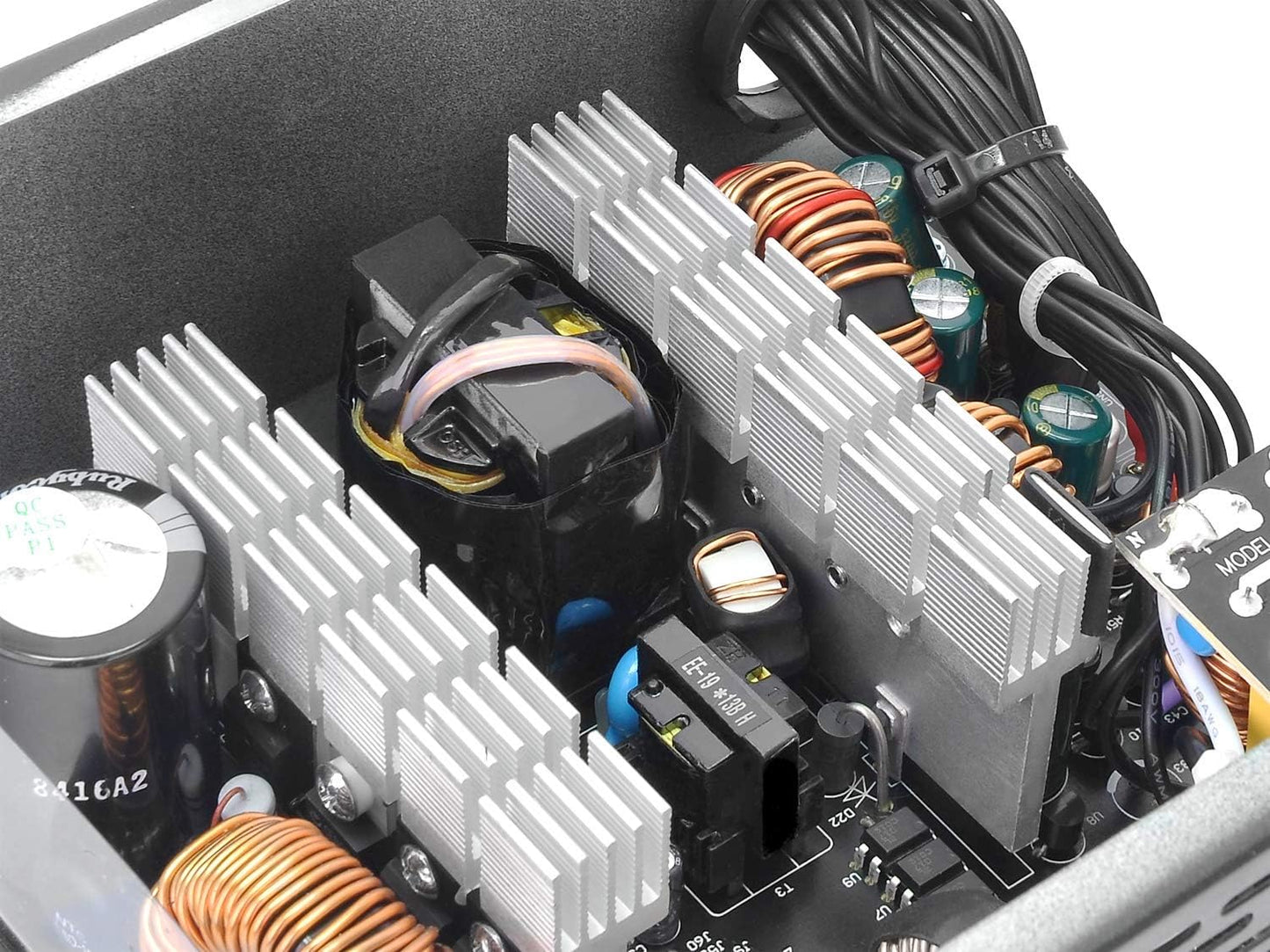 Thermaltake PS-SPD-0650NNFABU-1 Smart BX1 650W 80+ Bronze PSU
