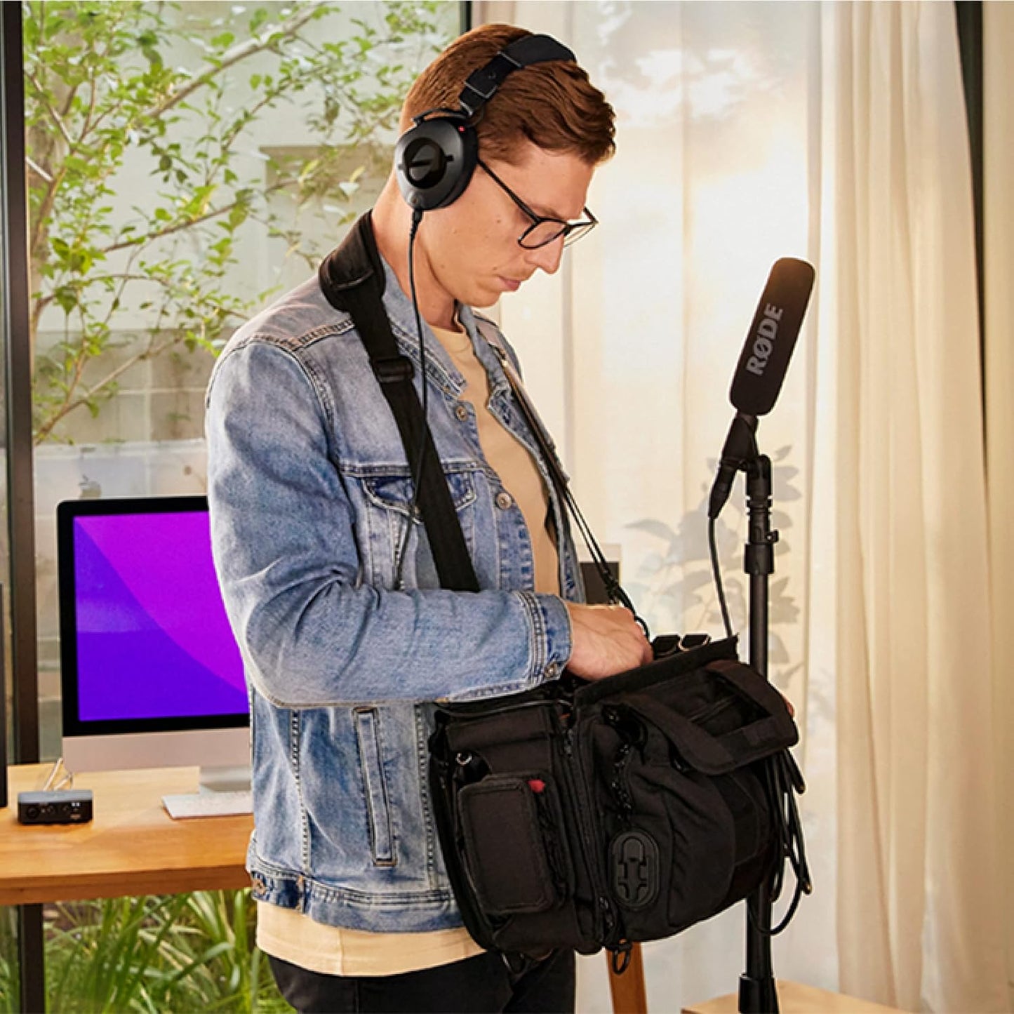 Rode NTG1 Shotgun Condenser Microphone Black