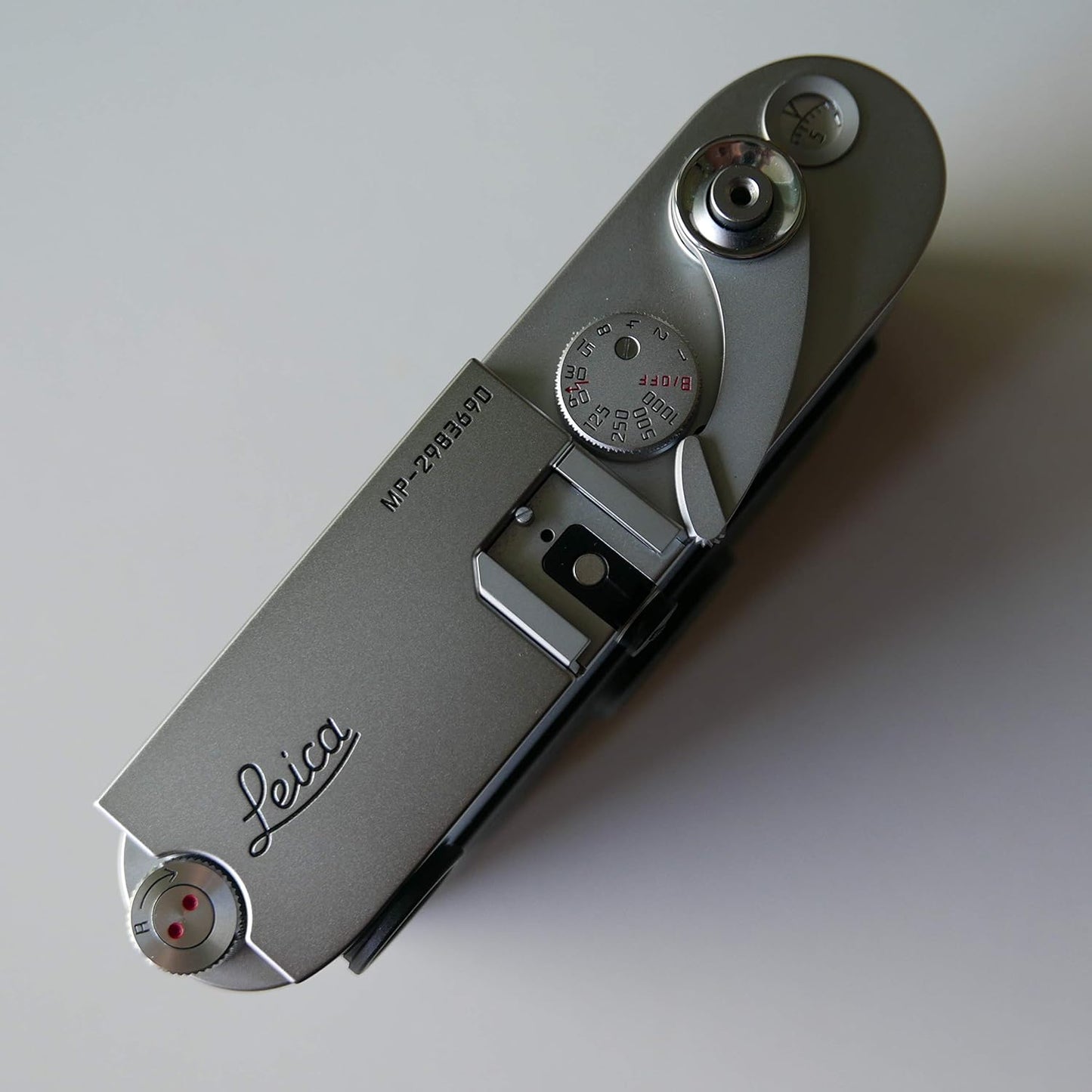 Leica 10301 MP 0.72 Silver 35mm Rangefinder Camera