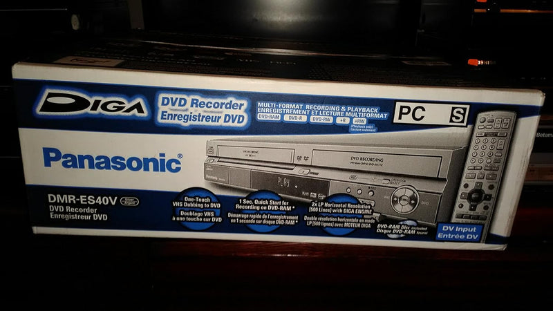 Panasonic DMR-ES40VS VHS DVD Recorder Combo — main product image