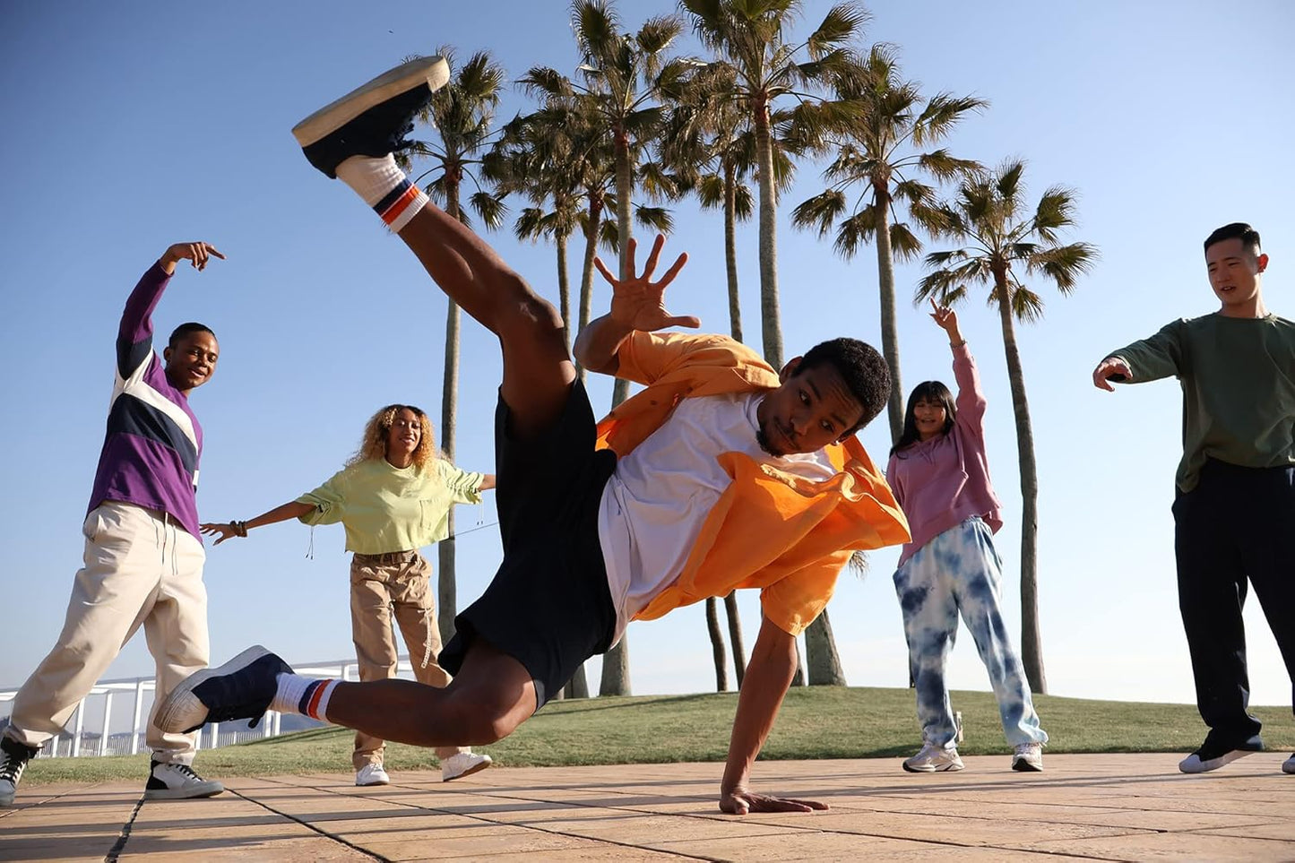 Canon EOS R10 Mirrorless Camera 18-150mm Kit