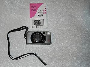 Canon Sure Shot 105 Zoom 35mm Point & Shoot Camera