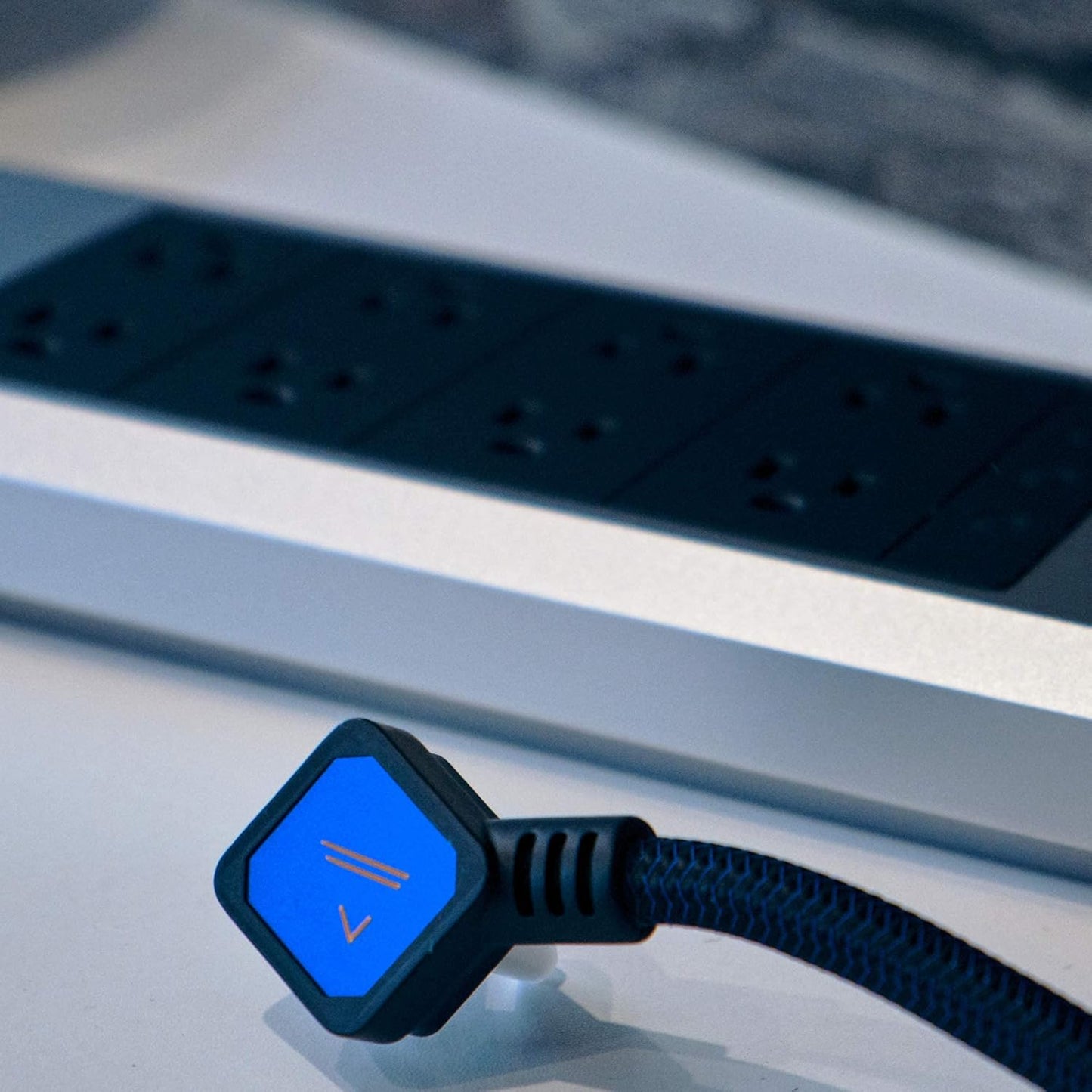 Samsung QN50Q60AA 50" QLED 4K Smart TV - Titan Gray - Used