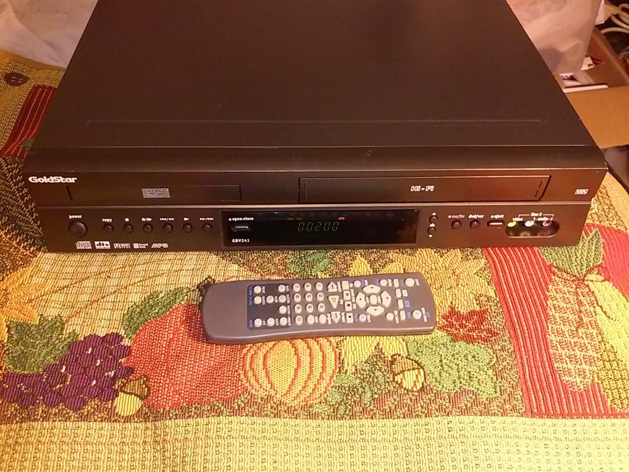 LG GBV241 Goldstar DVD/VCR Combo Player