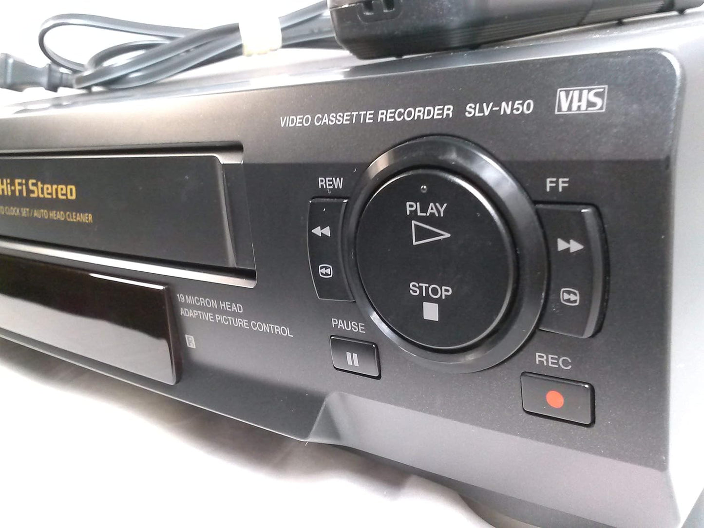 Sony SLV-N50 Hi-Fi Stereo VHS VCR Renewed