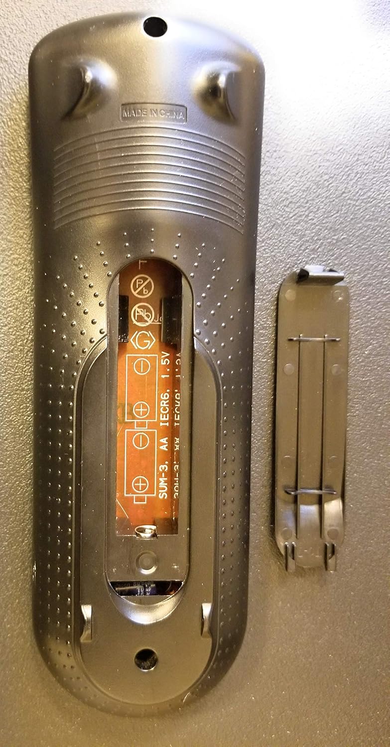 Magnavox DV220MW9 DVD Player VCR Combo - Refurbished